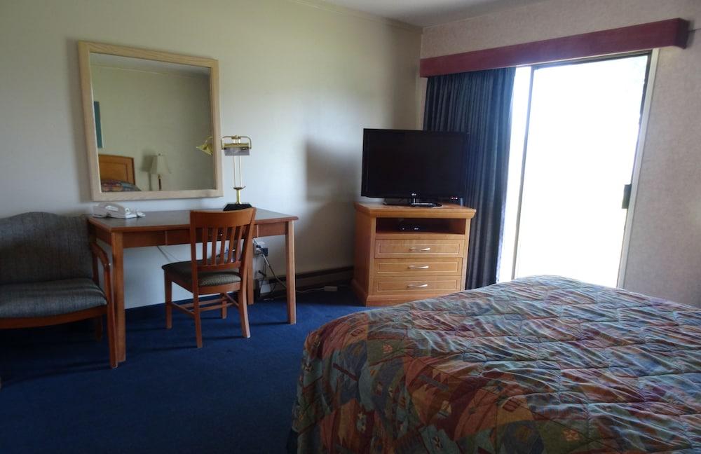 Hospitality Inn Kamloops Buitenkant foto