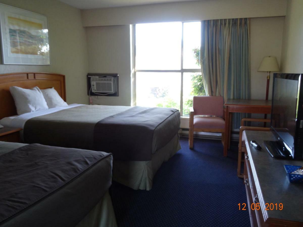 Hospitality Inn Kamloops Buitenkant foto