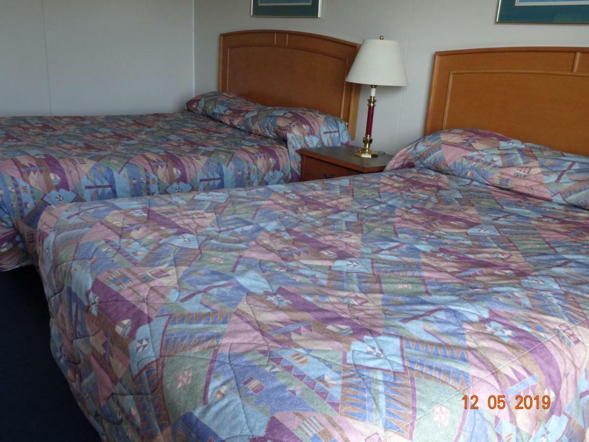 Hospitality Inn Kamloops Buitenkant foto